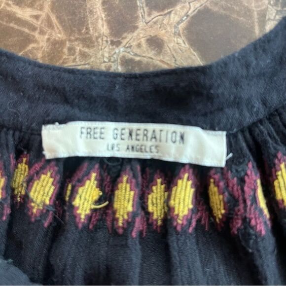 Free Generation Los Angeles Women Black Sleeveless Blouse M Embroidered - Picture 5 of 9